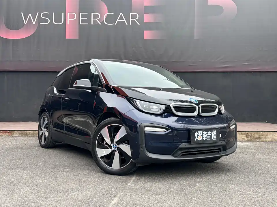 BMW i3