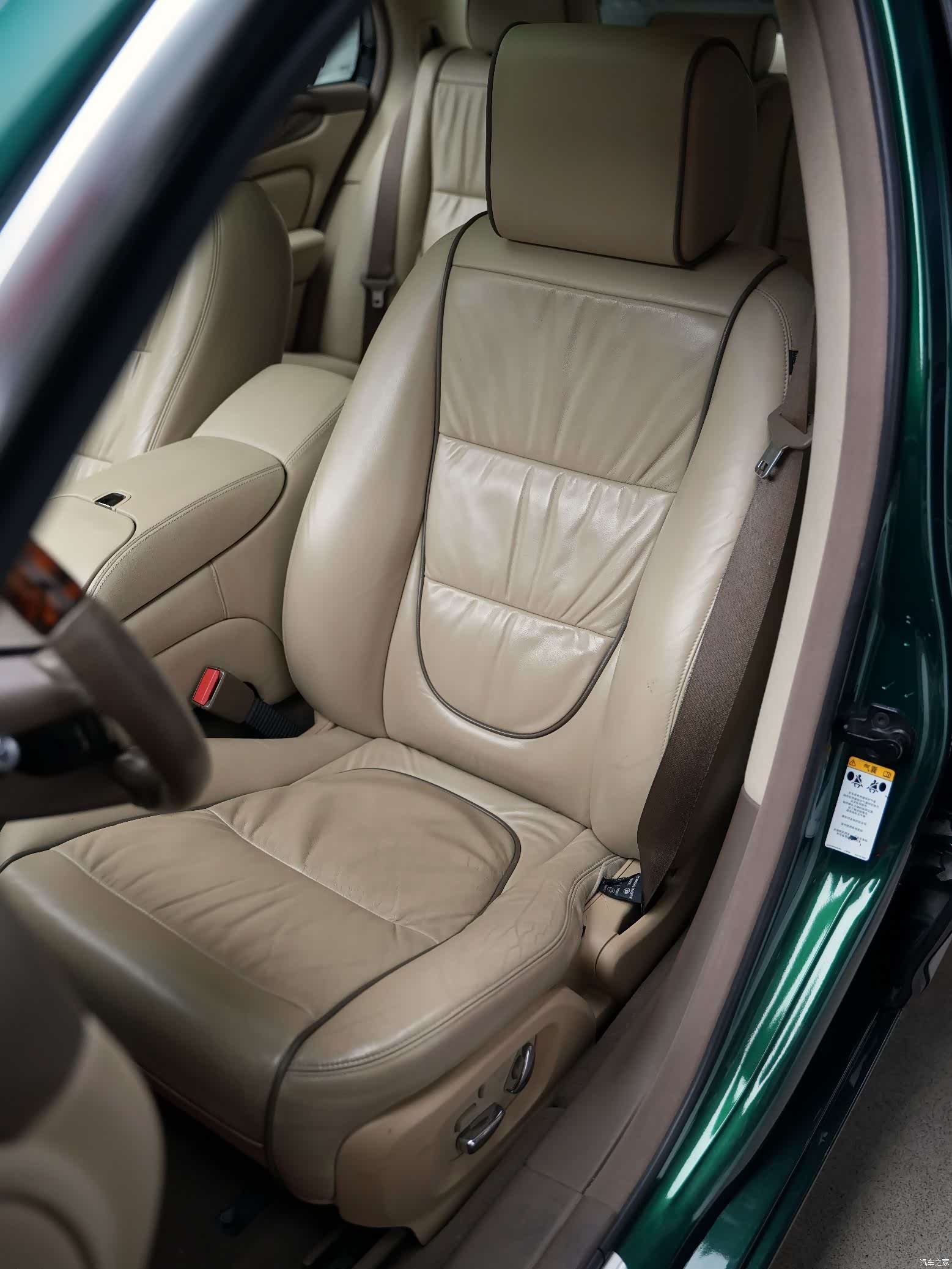 Jaguar XJ, 2008 16