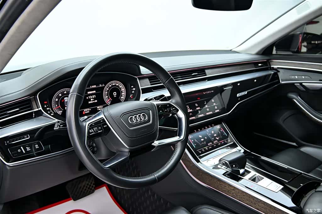 Audi A8L, 2020 14