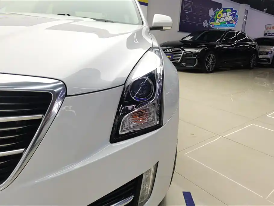 Cadillac ATS-L
