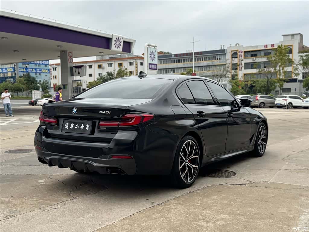 BMW 5 Series, 2020 все фото