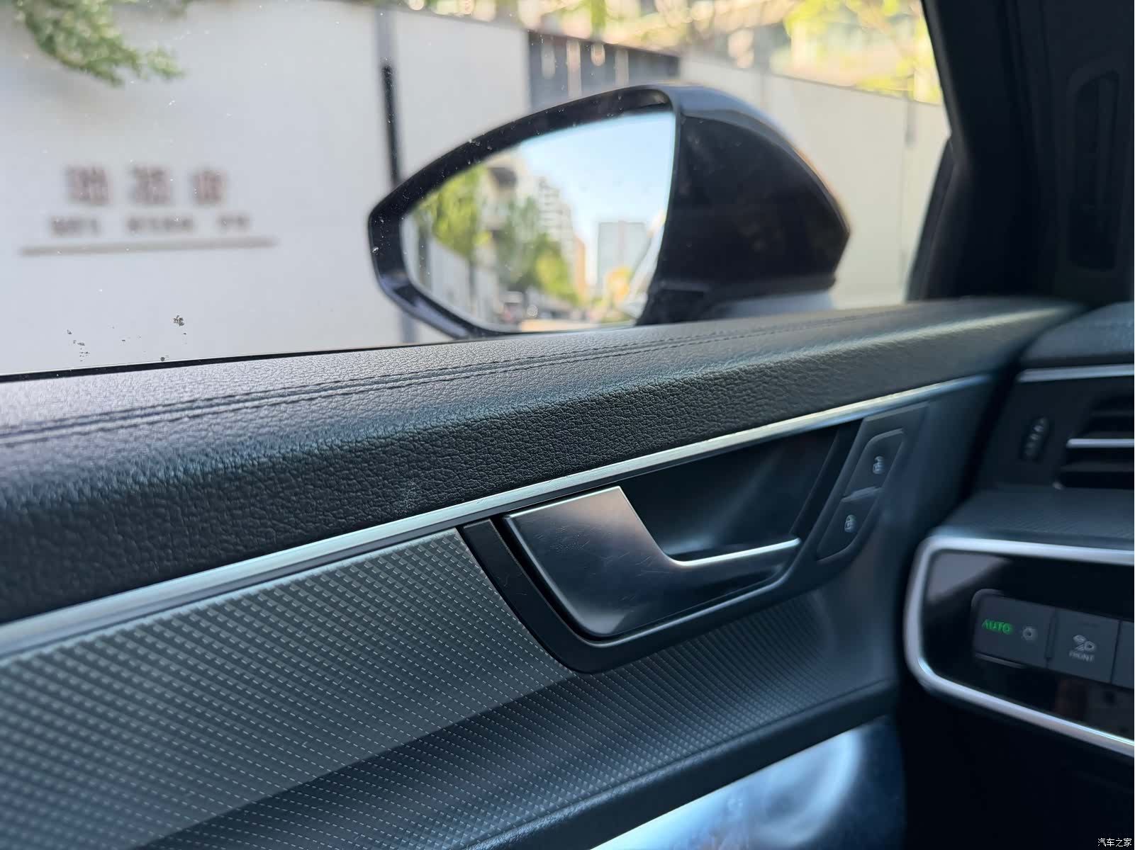 Audi A6L, 2019 21