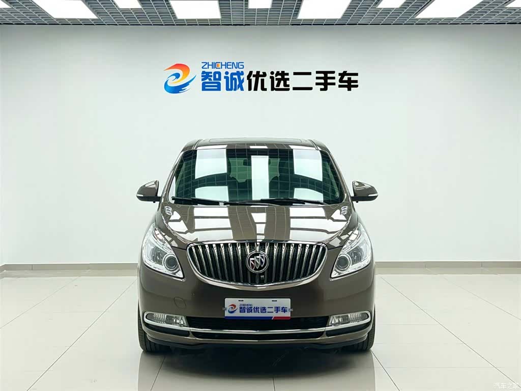 Buick GL8, 2016 2