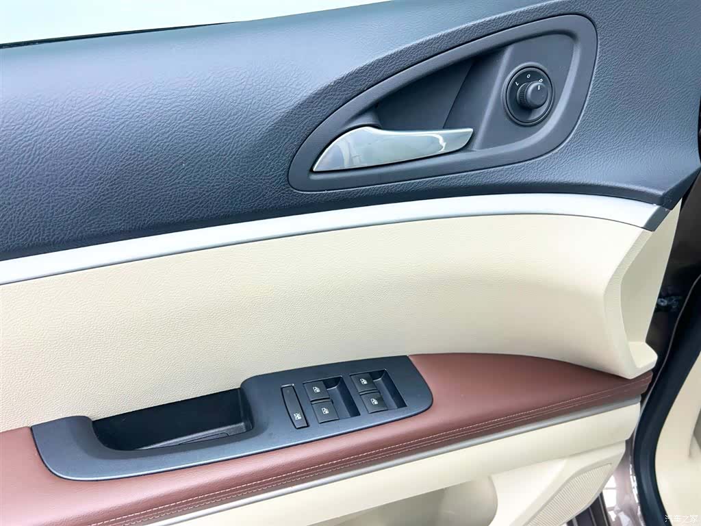 Buick GL8, 2016 9