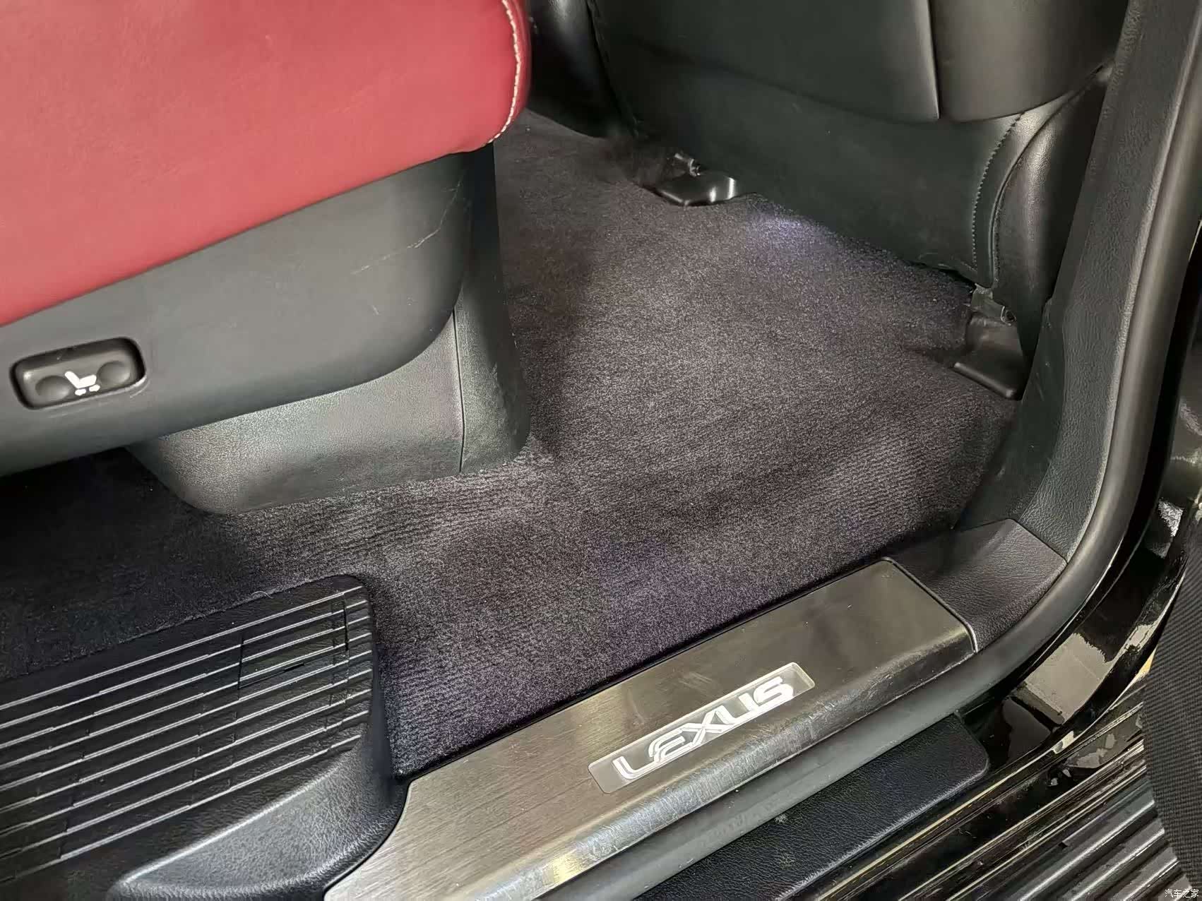 Lexus LX, 2019 7