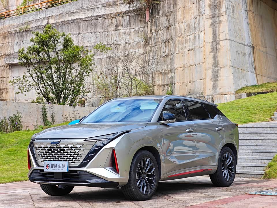 Oshan Z6