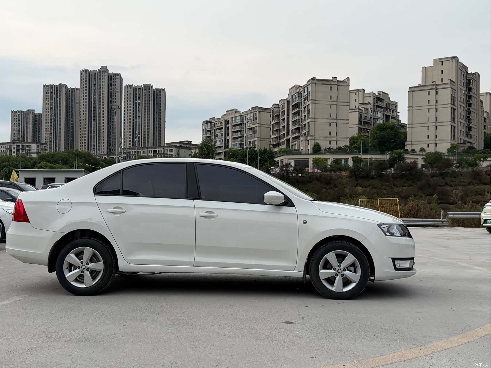 Skoda Rapid, 2017 6