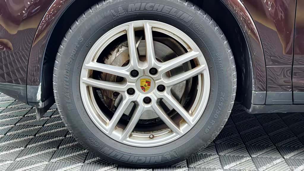Porsche Cayenne, 2017 8