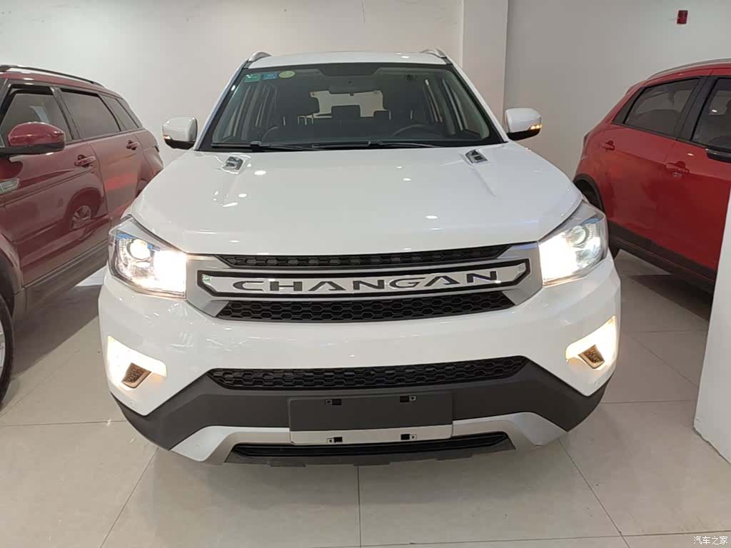 Changan CS75, 2016 3