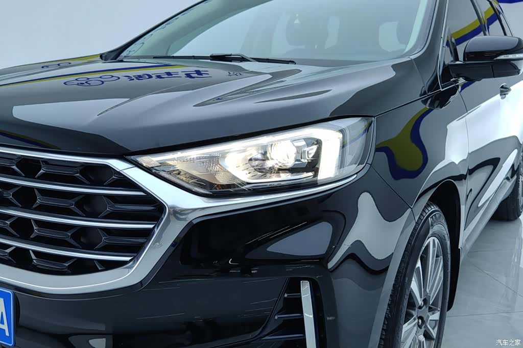 Ford Edge, 2023 все фото