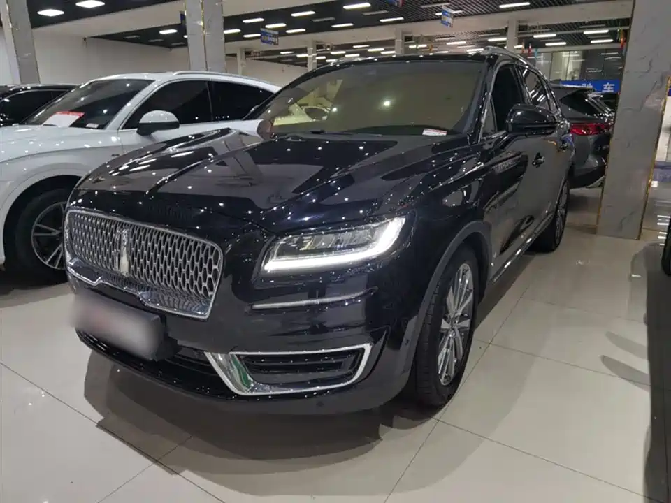 Lincoln Navigator