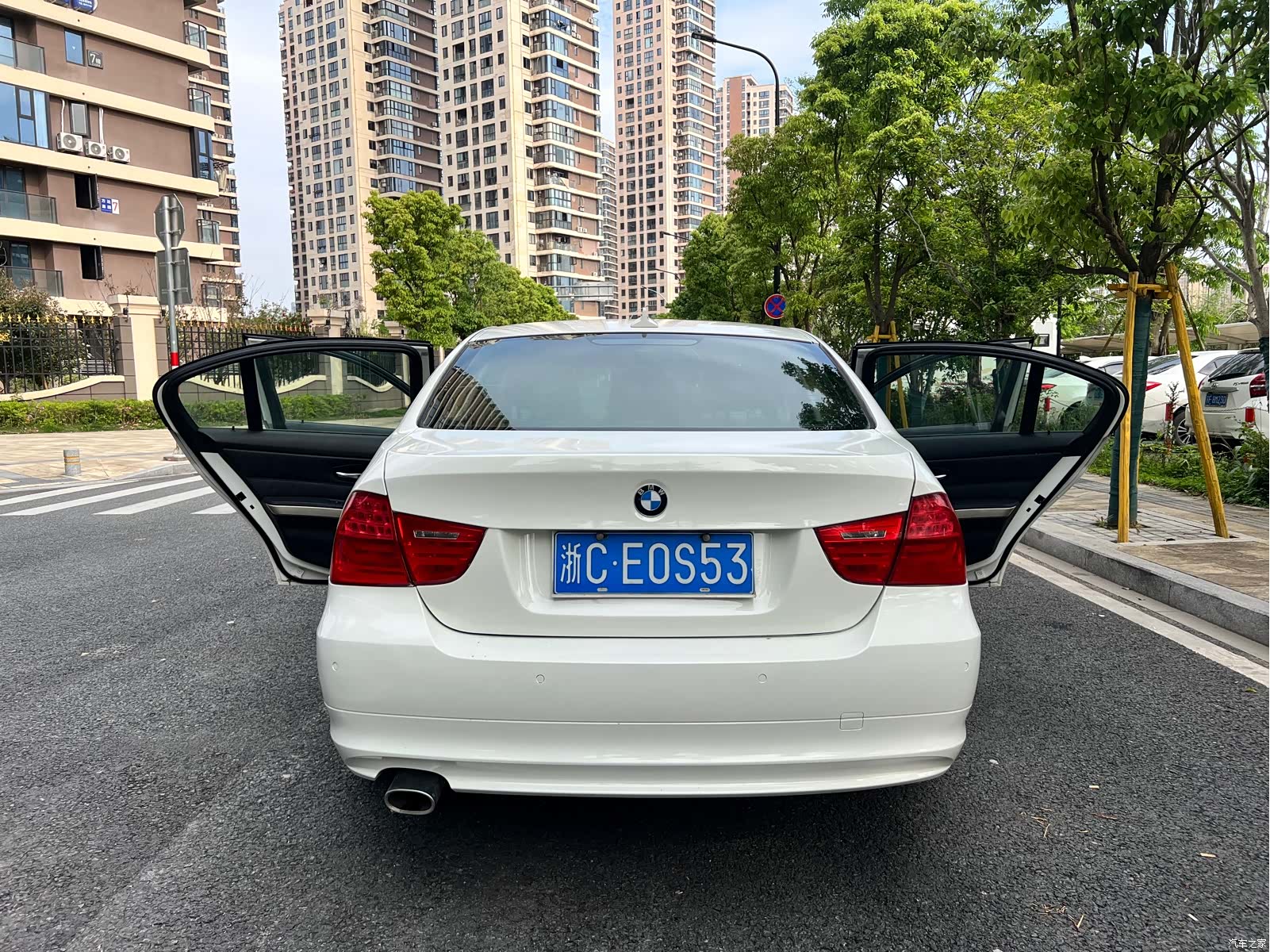 BMW 3 Series, 2012 15