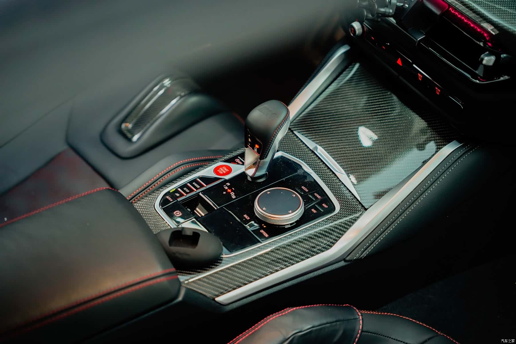BMW M4, 2025 10