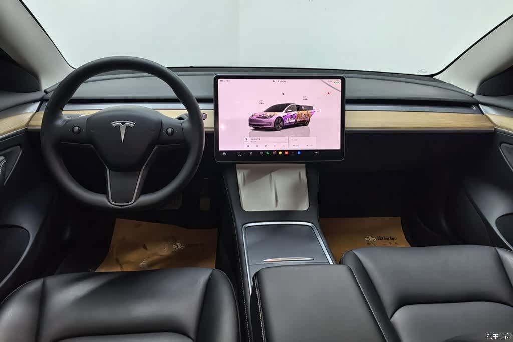 Tesla Model 3, 2023 12