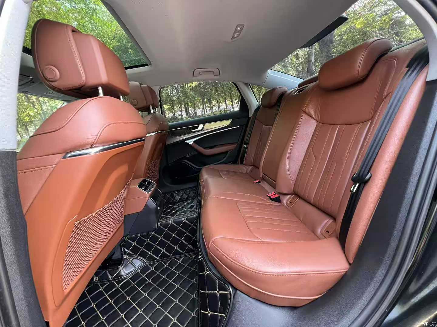 Audi A6L, 2022 6