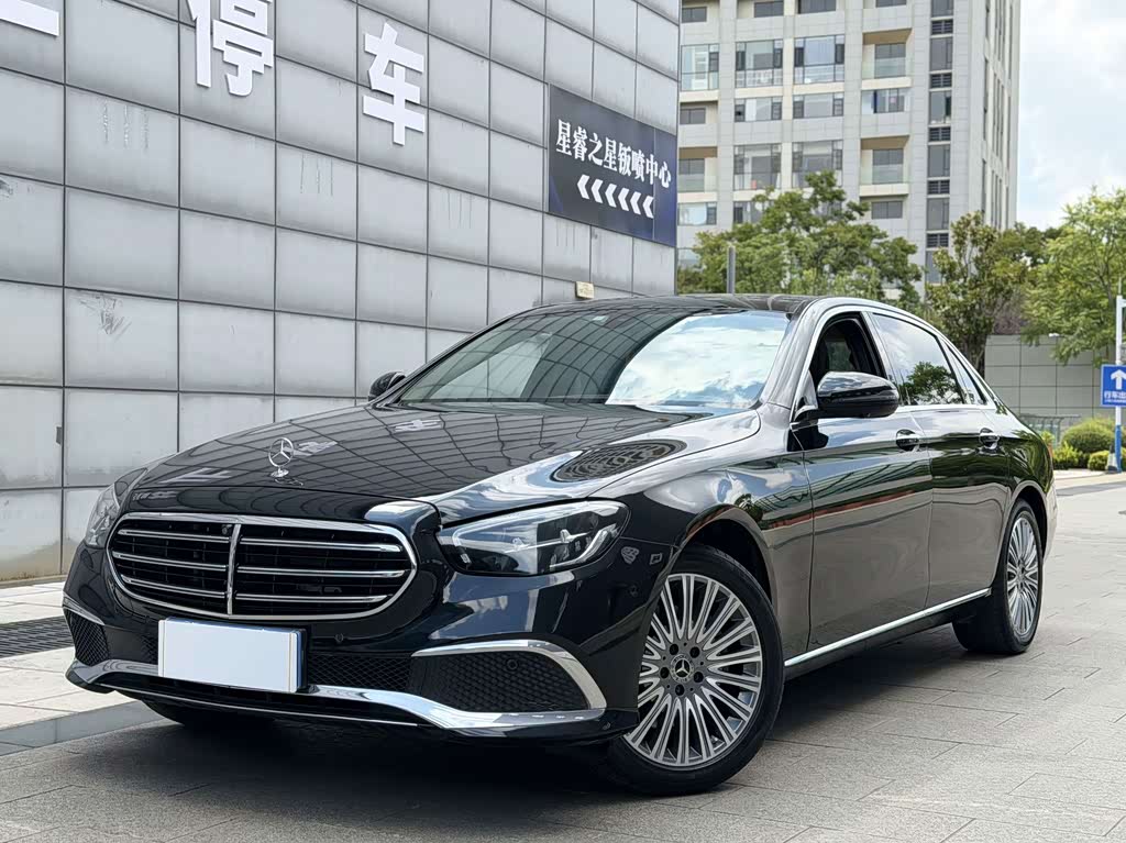 Mercedes-Benz E-Class E 2022 E 300 L Fashion