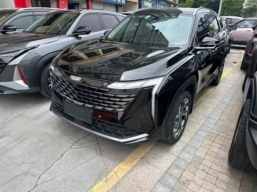 Geely Atlas L