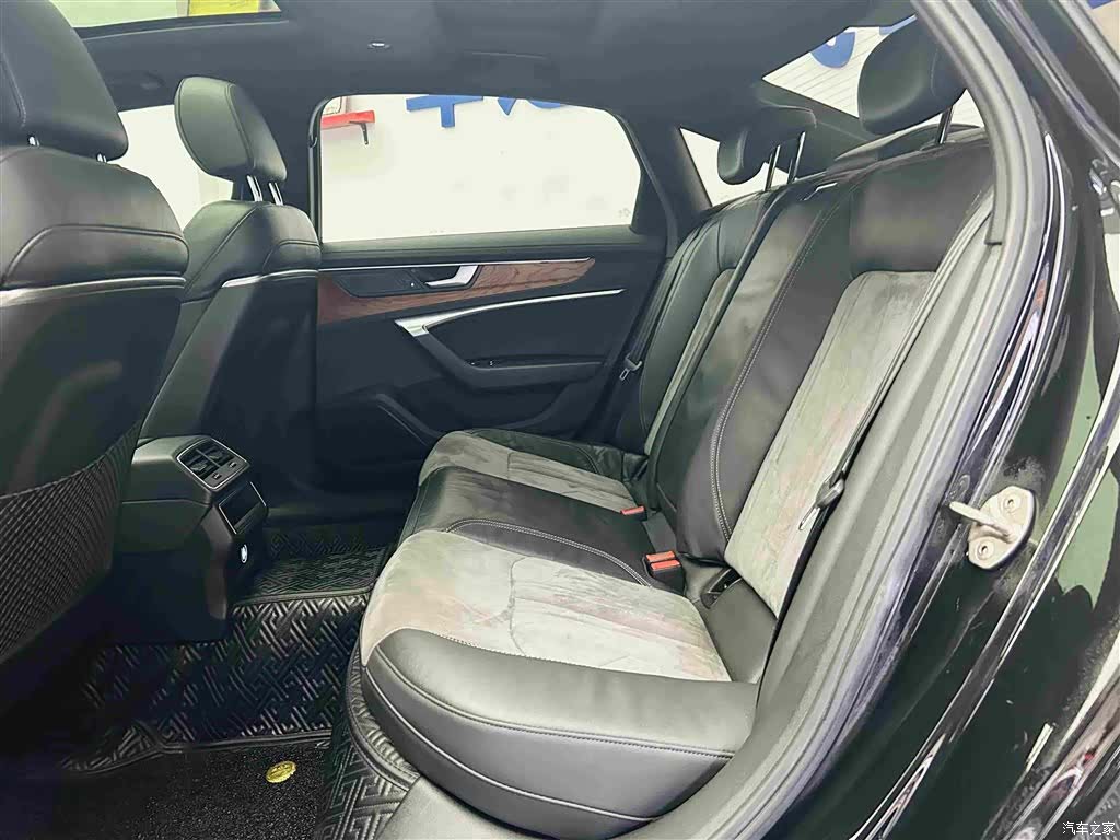 Audi A6L, 2020 19