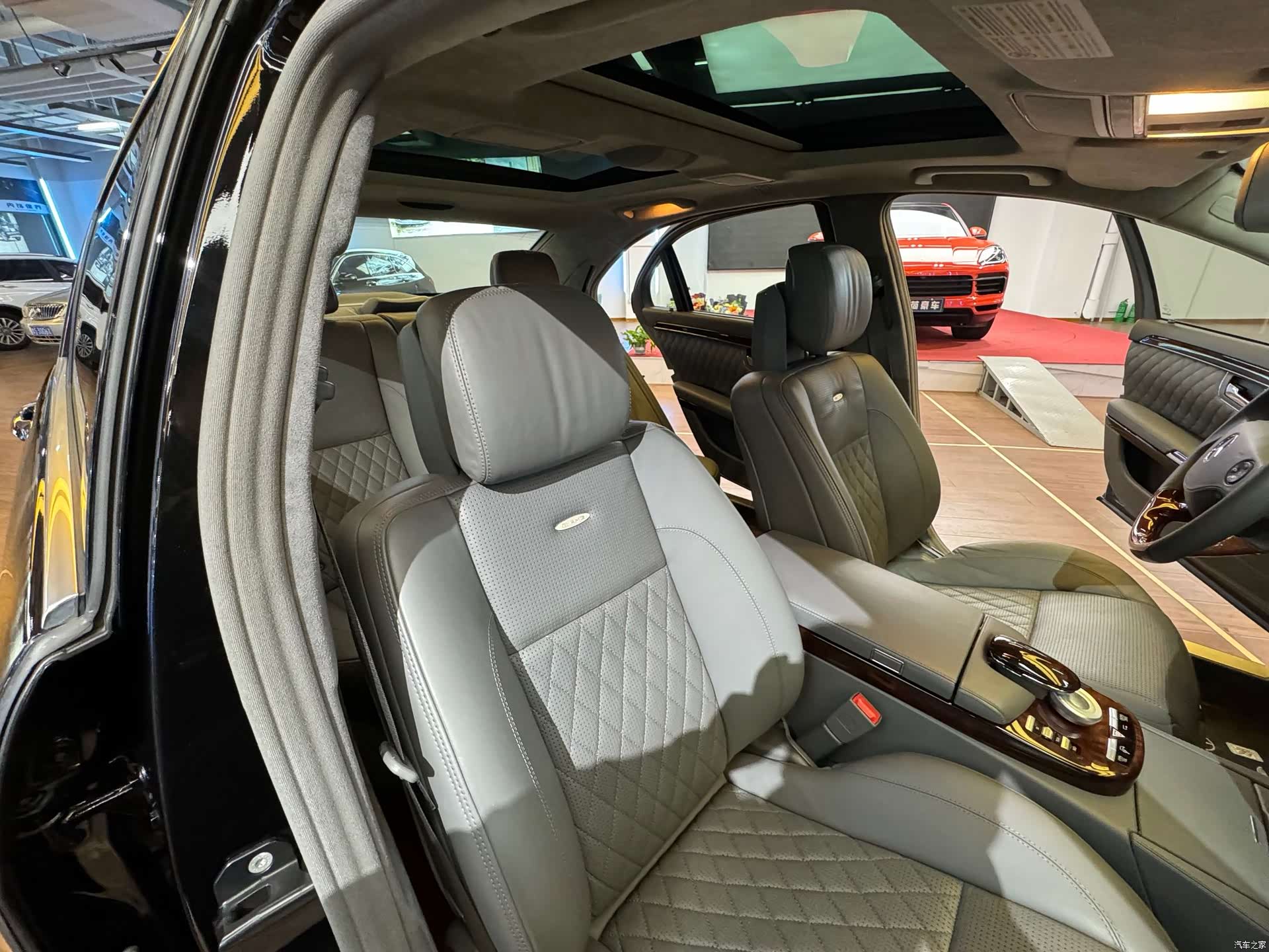 Mercedes-Benz S-Class, 2009 31