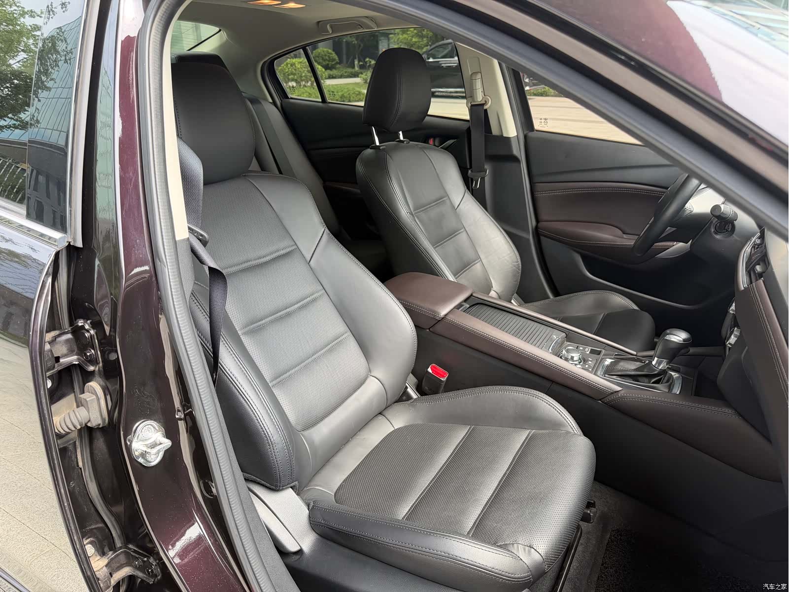 Mazda Atenza, 2017 9