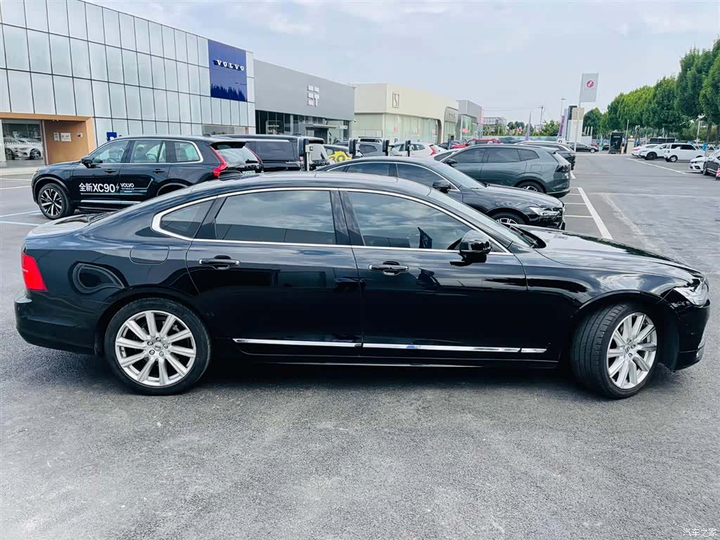 Volvo S90, 2019 4