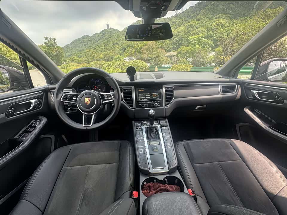 Porsche Macan Porsche Macan