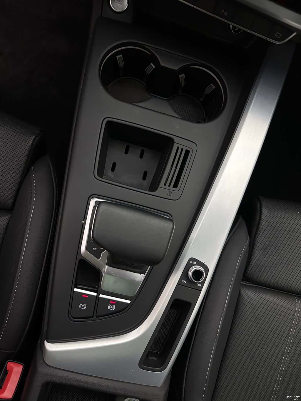 Audi A4L, 2023 14