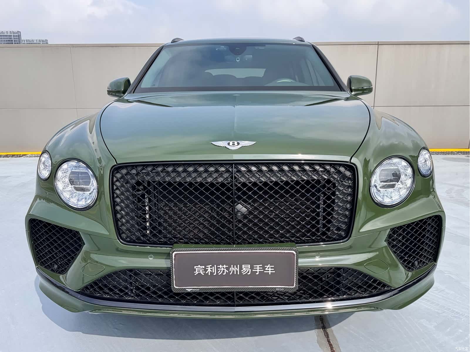 Bentley Bentayga, 2024 2