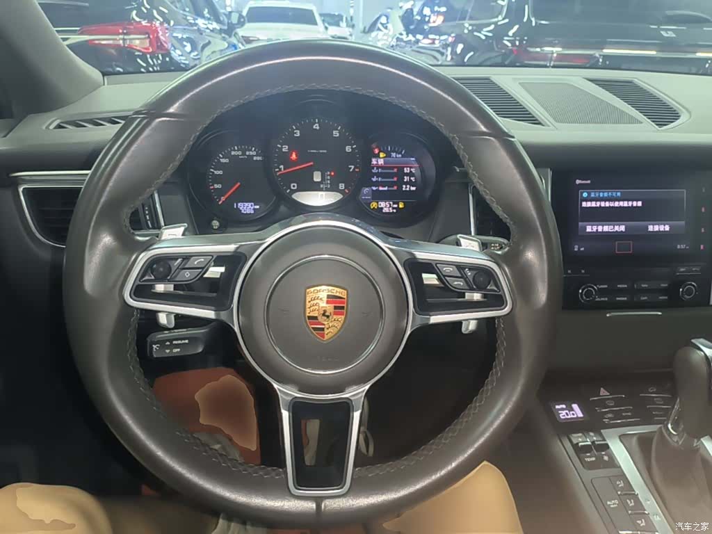 Porsche Macan, 2018 11