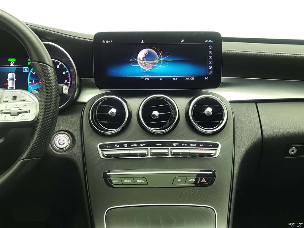 Mercedes-Benz C-Class, 2019 12