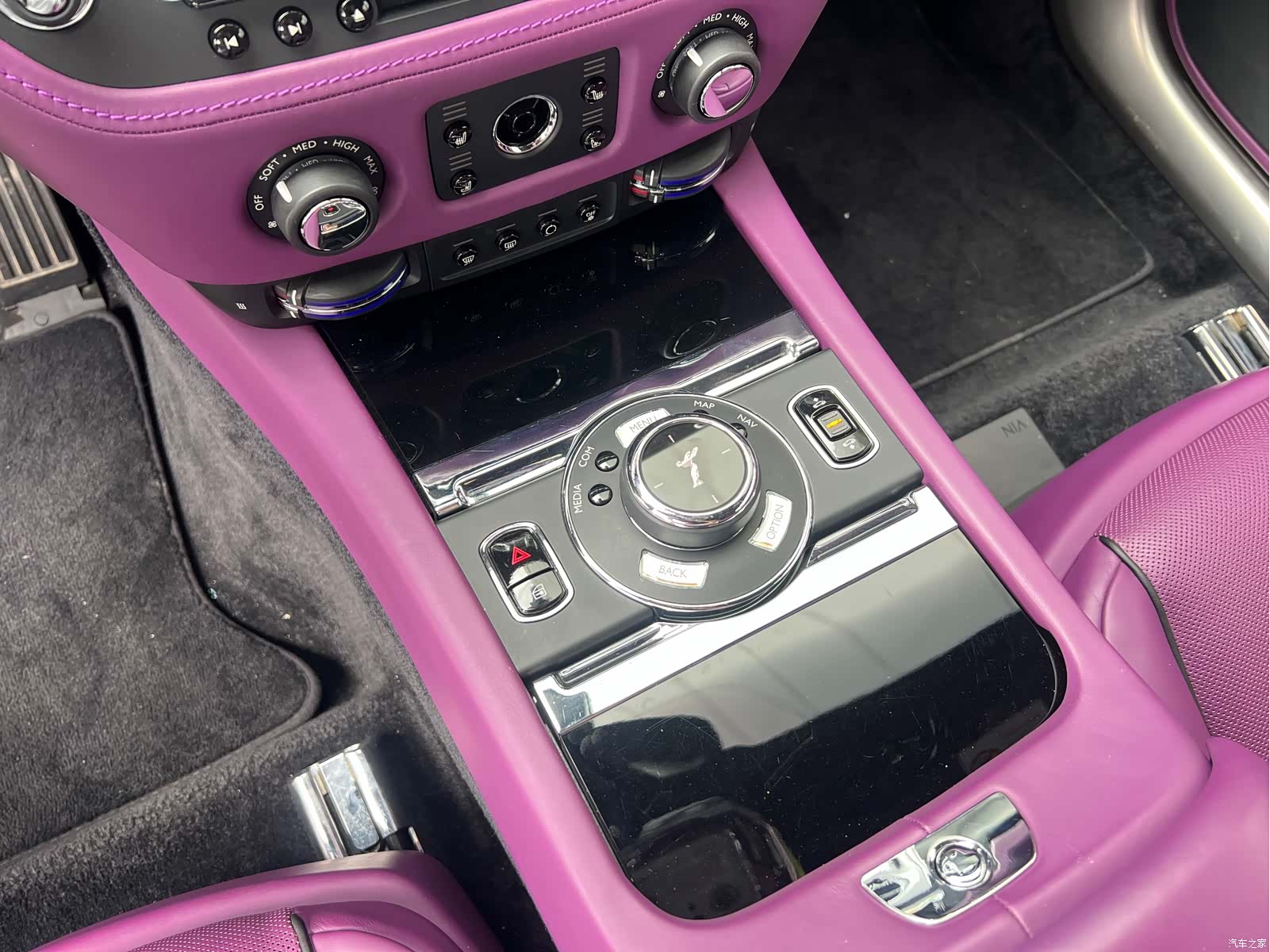 Rolls-Royce Wraith, 2018 4