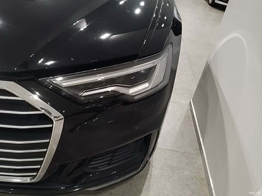 Audi A6L, 2022 24