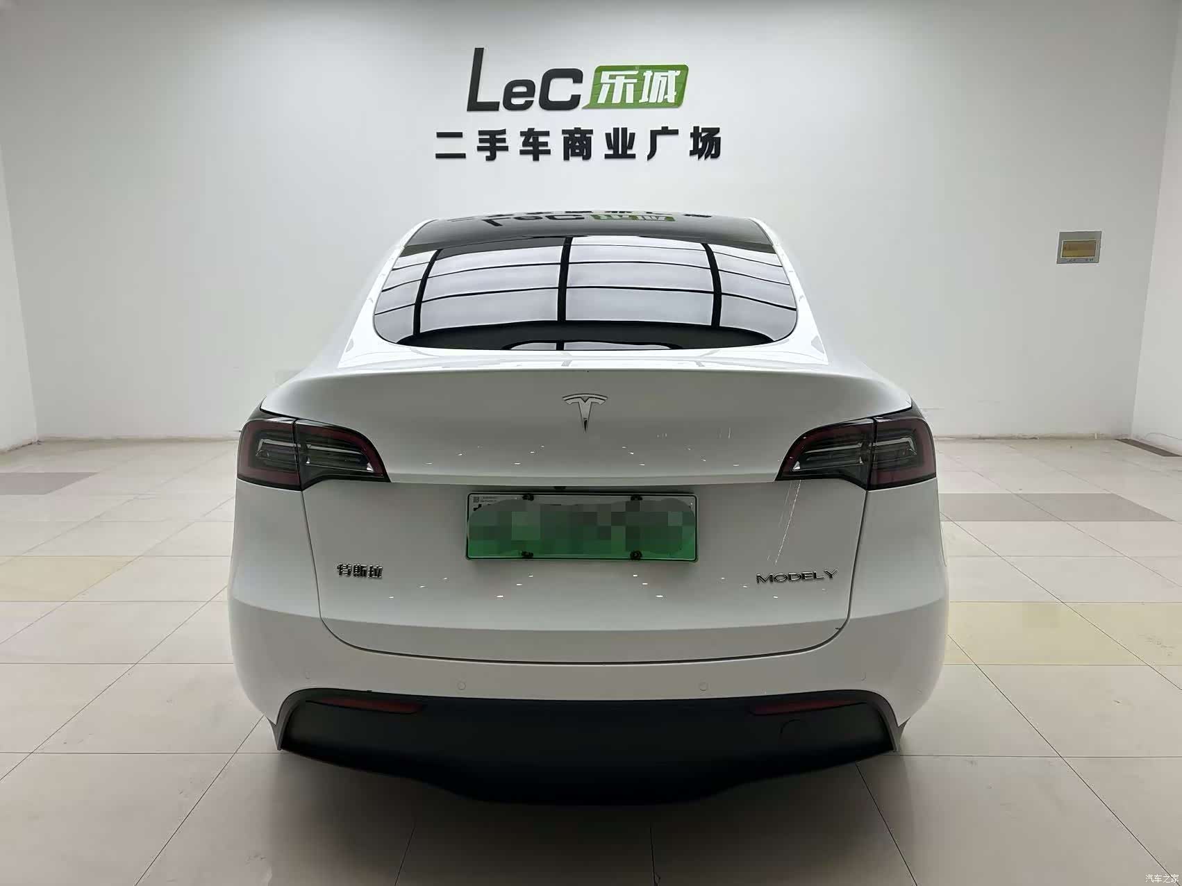 Tesla Model Y, 2024 3