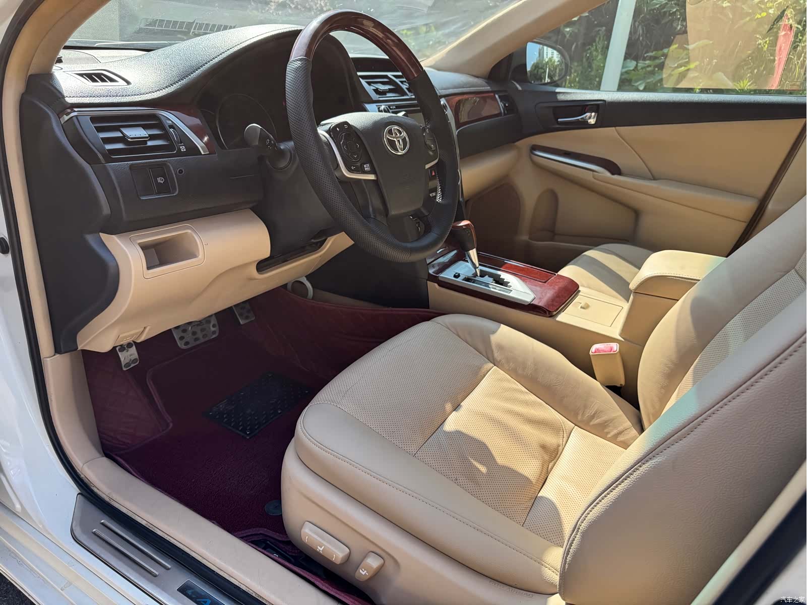 Toyota Camry, 2012 4