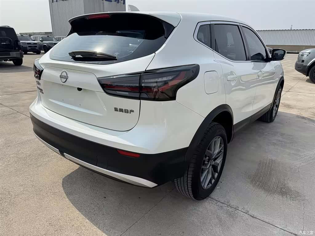 Nissan Qashqai, 2025 6