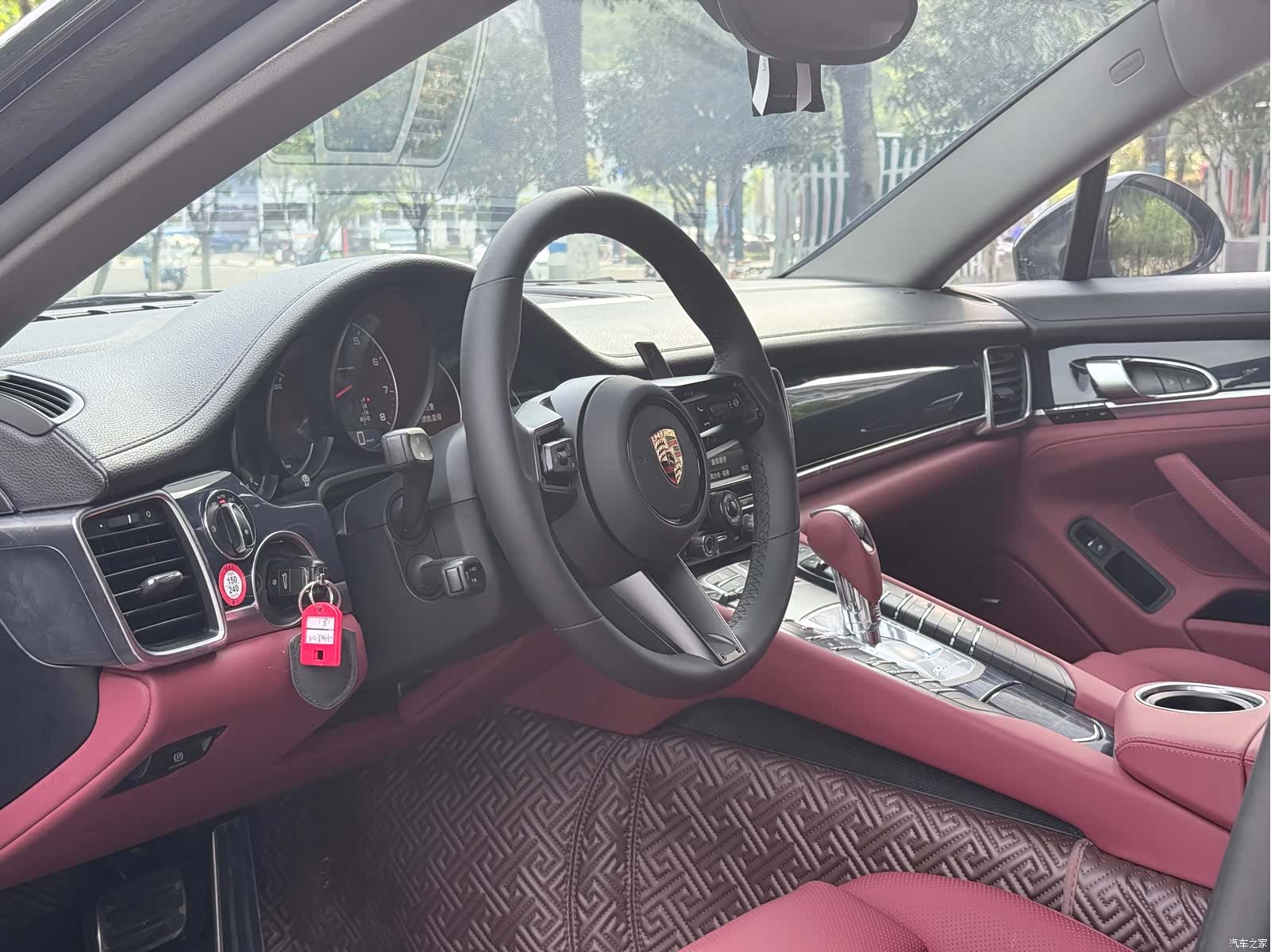 Porsche Panamera, 2015 все фото