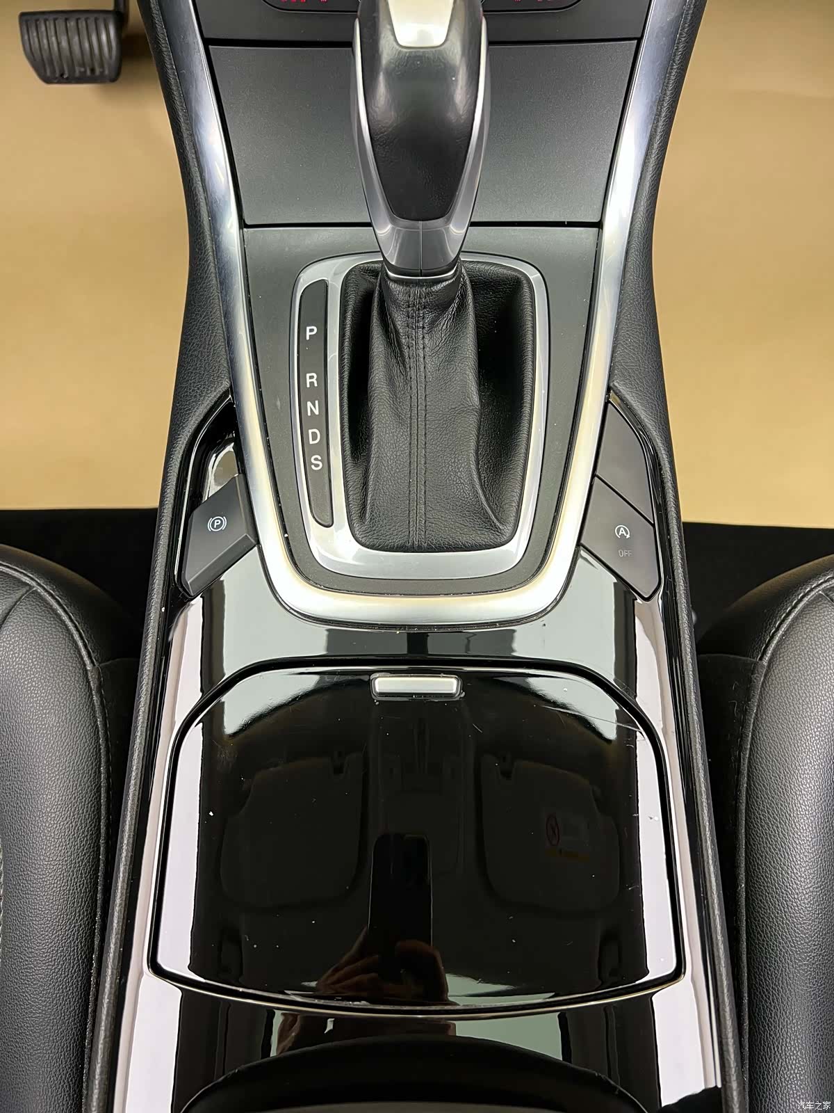 Ford Edge, 2020 13