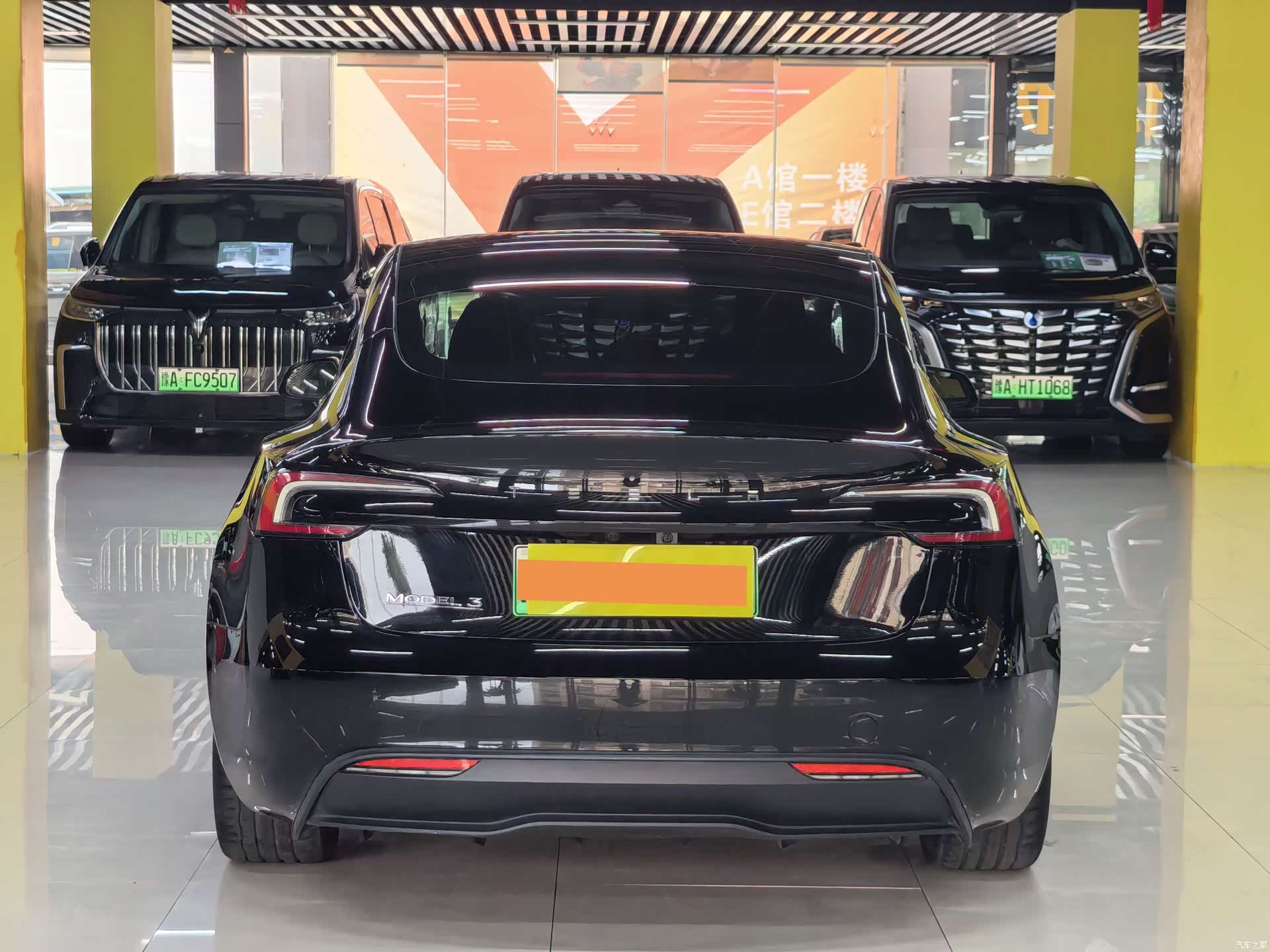 Tesla Model 3, 2023 17