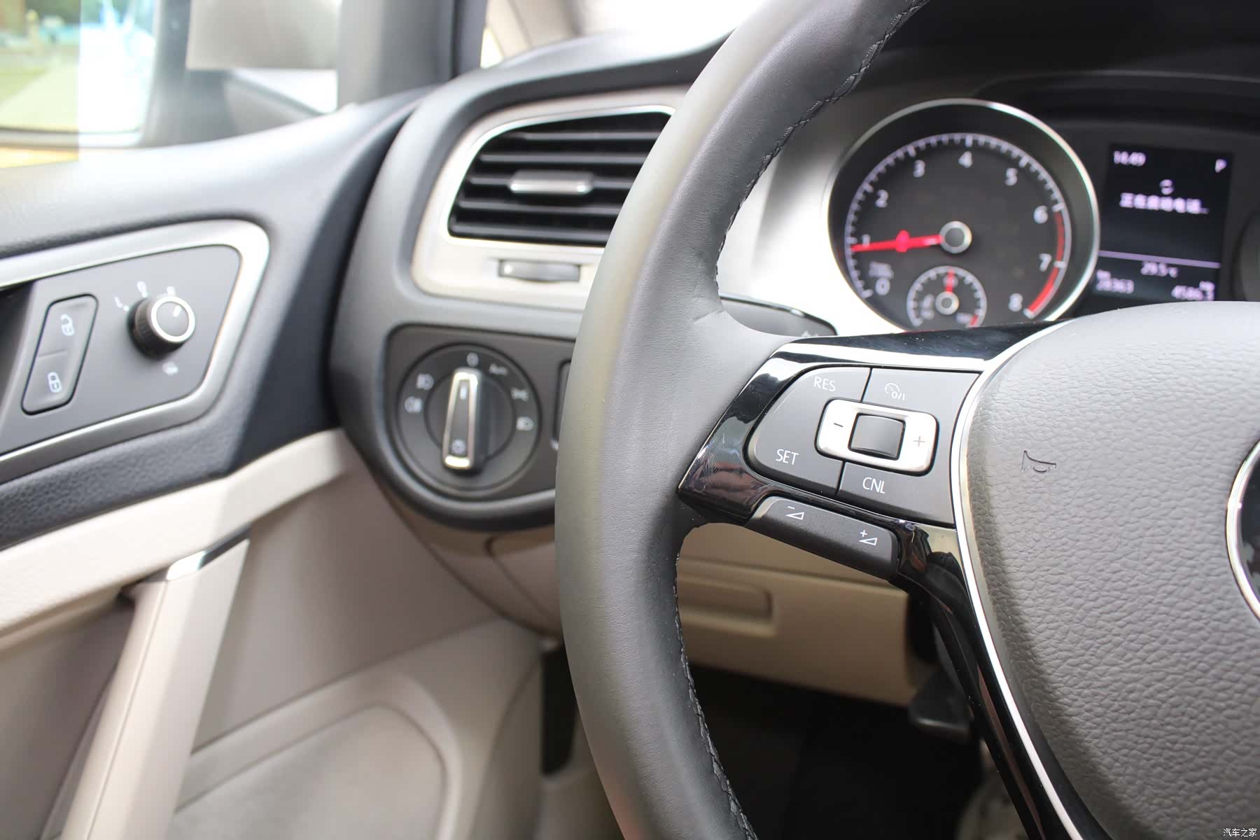 Volkswagen Golf, 2016 23