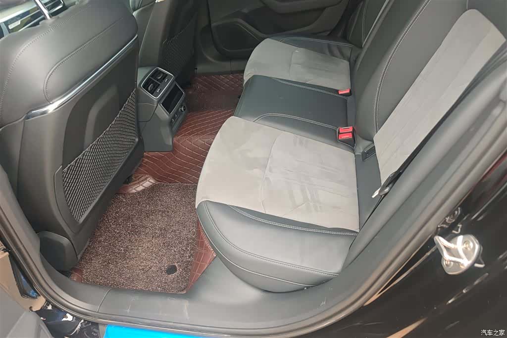 Audi A6L, 2024 11