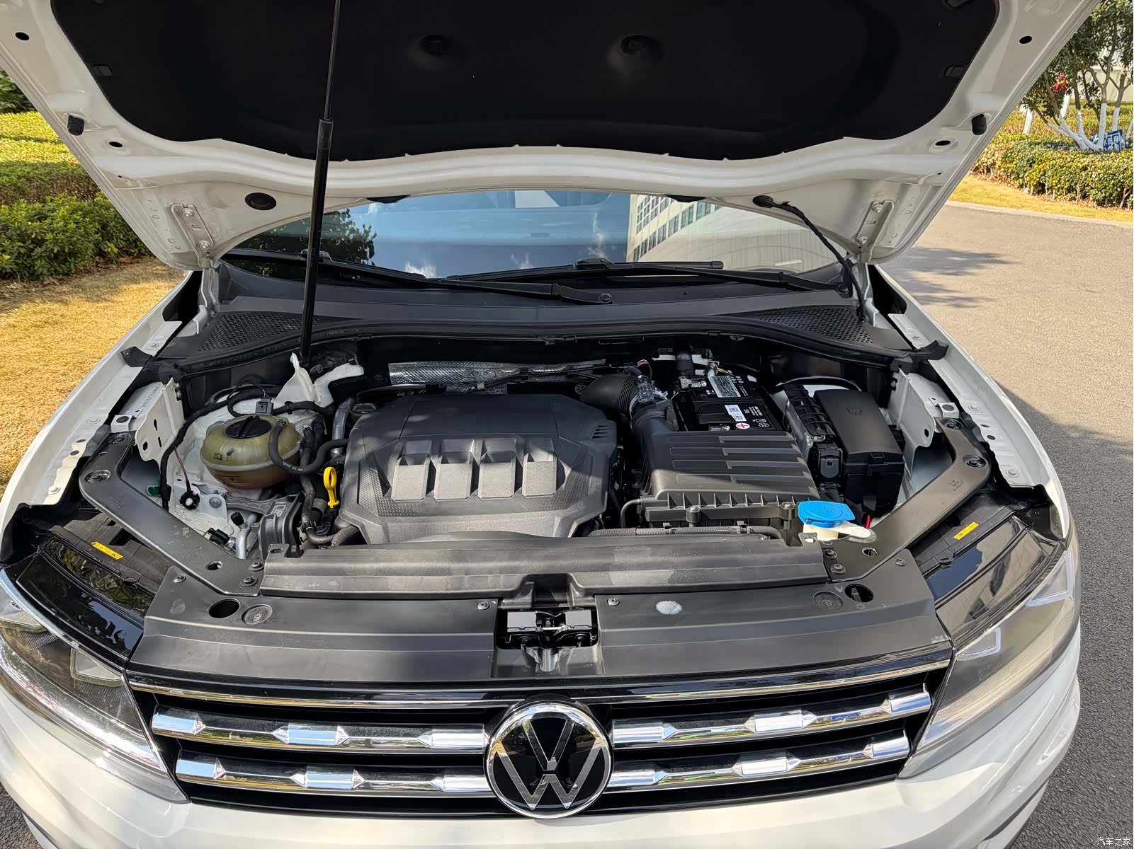 Volkswagen Tiguan L, 2021 24