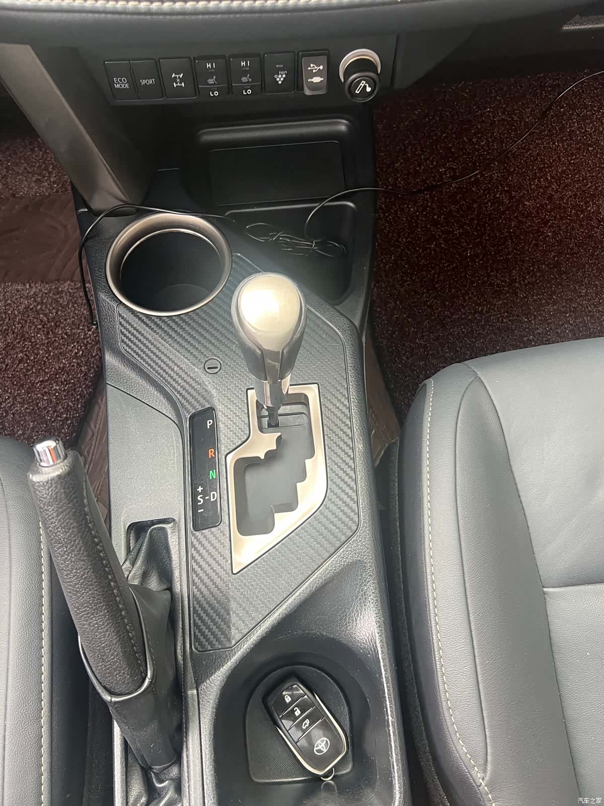 Toyota RAV4, 2015 20