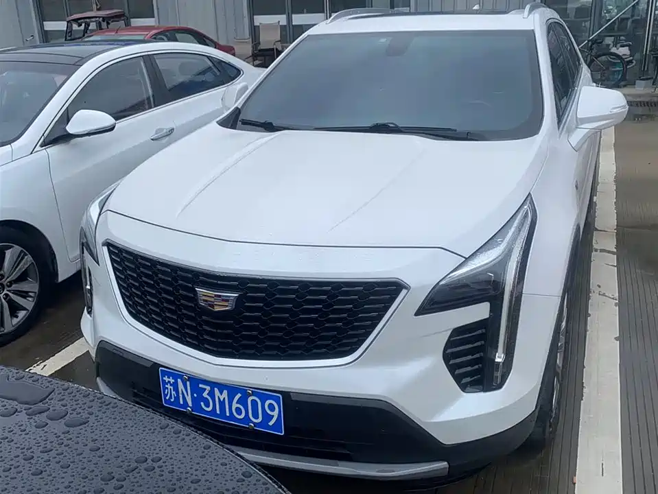 Cadillac XT4