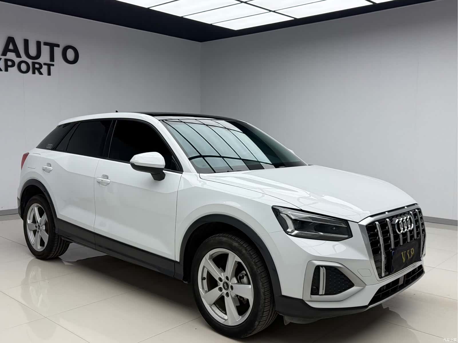 Audi Q2L, 2022 3