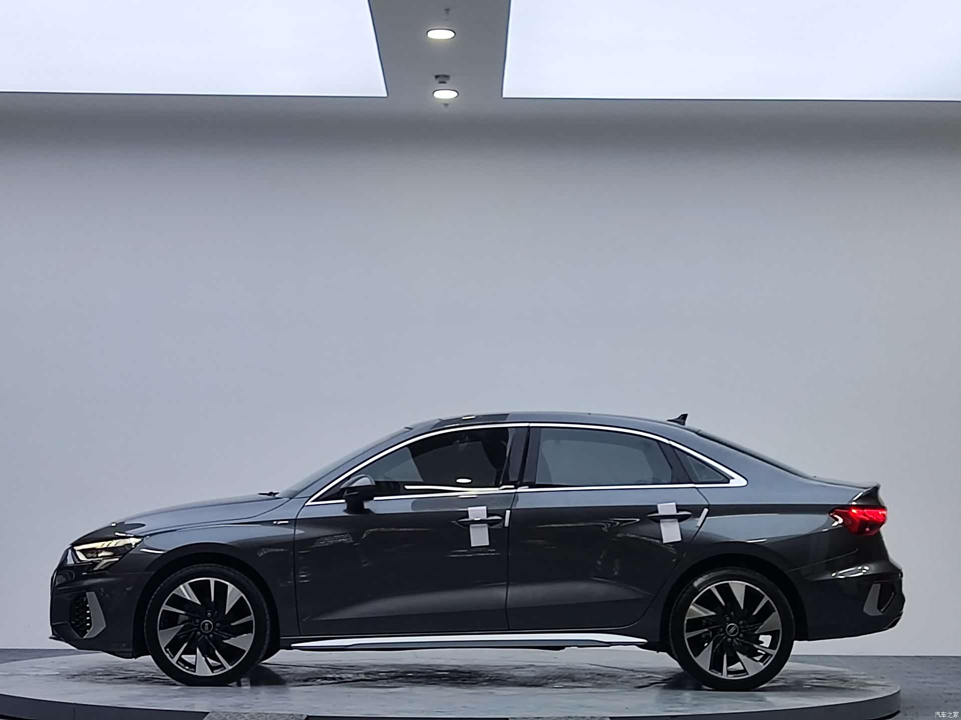 Audi A3, 2022 все фото