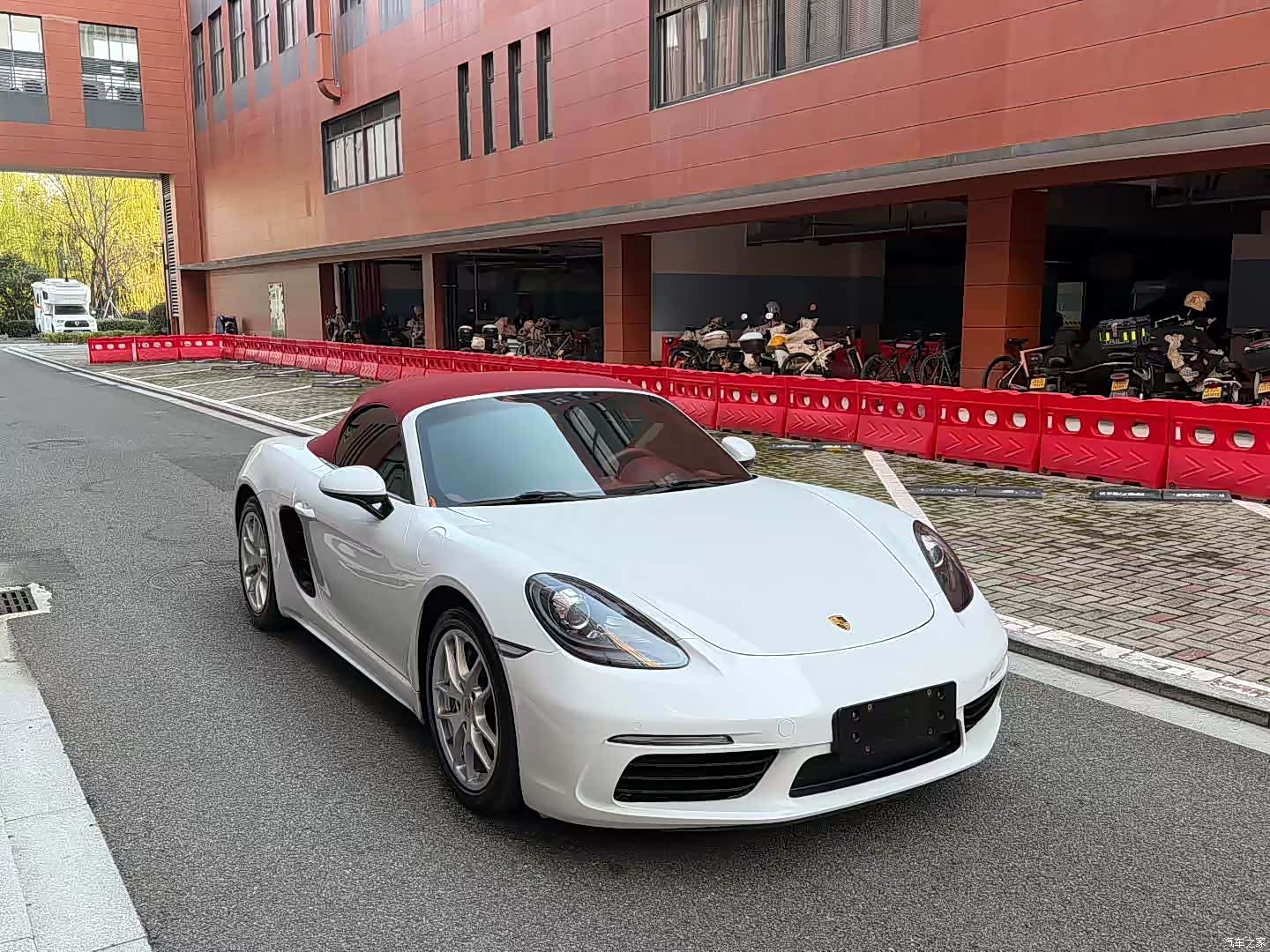Porsche Boxster, 2018 3