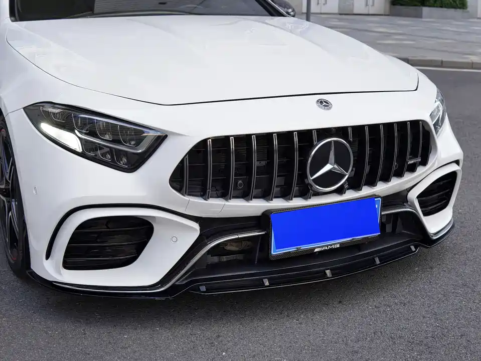Mercedes-Benz CLS Mercedes-Benz CLS