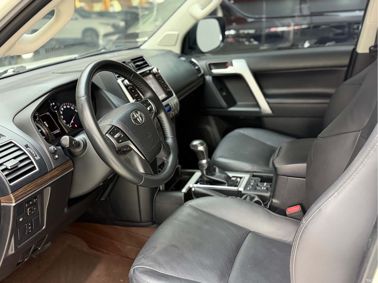 Toyota Prado, 2018 8