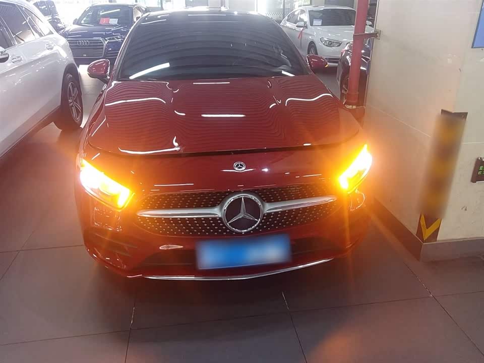 Mercedes-Benz Class A Mercedes-Benz Class A