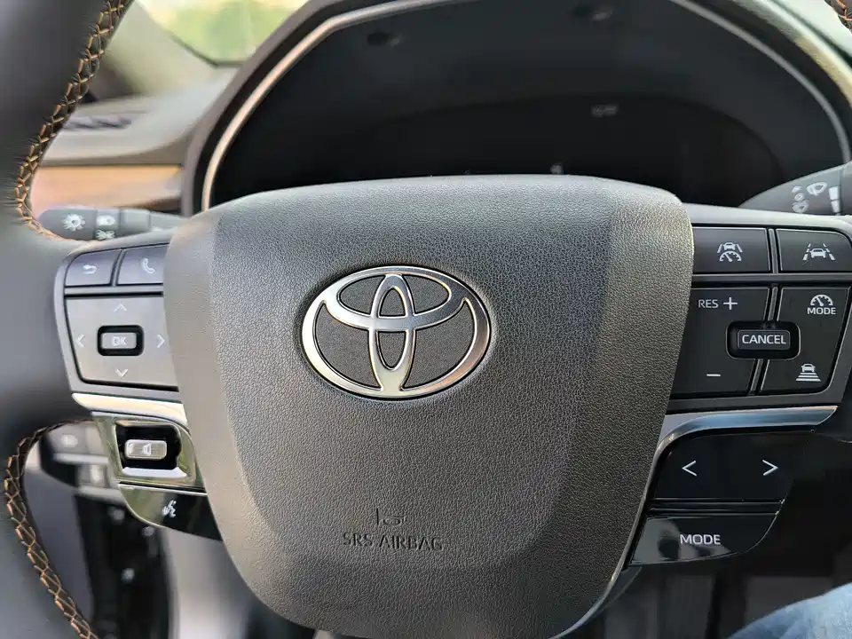 Toyota Asian dragon